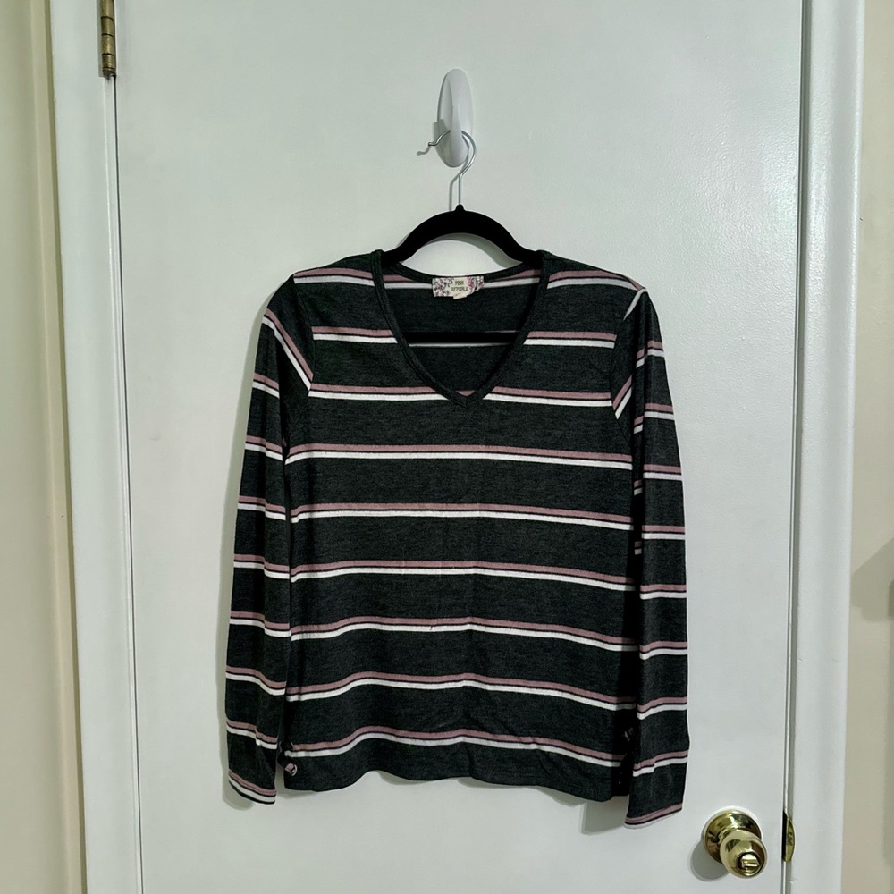 Pink Republic Grey Pink & White Striped Sweater Top Lace-Up Sides V-Neck M